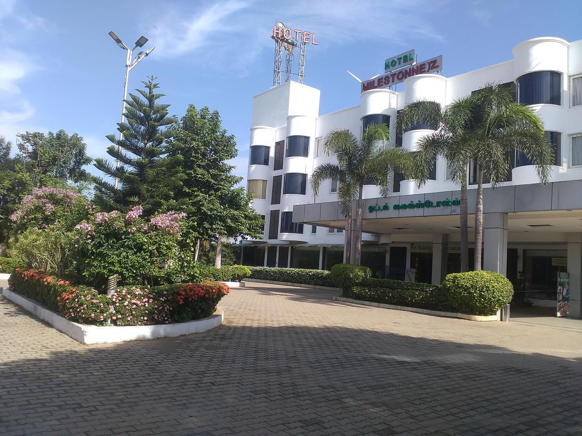 Hotel Milestonnez Sriperumbudur Extérieur photo